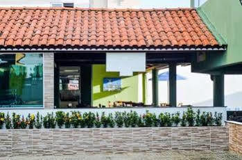 Oyo Praia Do Futuro Hotel